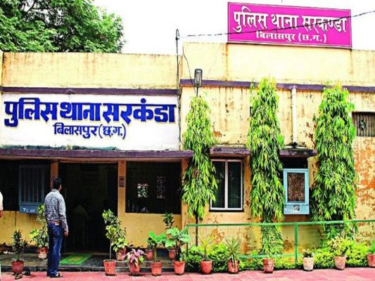  नशे में धुत नाबालिगों के बीच झगड़ा, एक ने चाकू गोदकर कर दी दूसरे की हत्या