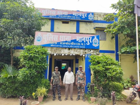 अवैध रूप से खाद परिवहन करने वाला चालक गिरफ्तार
