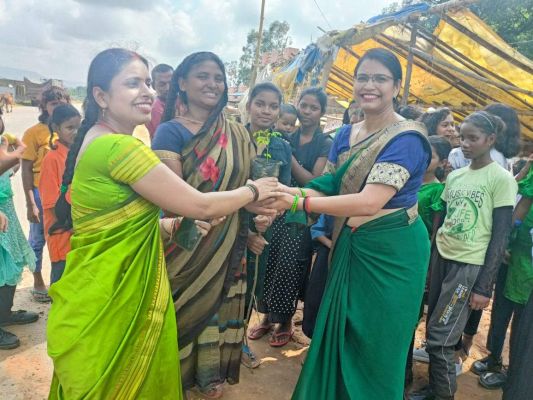 कस्तूरबा आवासीय विद्यालय में ग्रीन डे सेलिब्रेशन