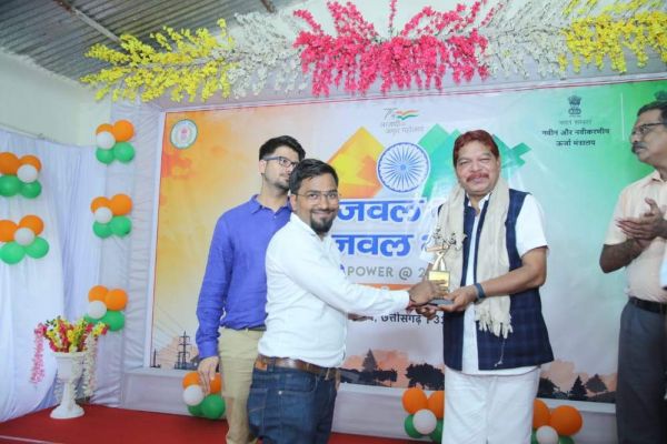 मर्दापाल में बिजली महोत्सव, विधायक-कलेक्टर हुए शामिल