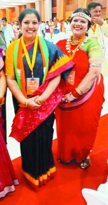 पिंकी शाह छत्तीसगढ़ पारंपरिक वेशभूषा में बैठक में पहुंचीं