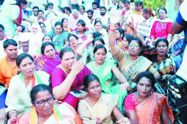 सरकारी एजेंसियों के दुरूपयोग के खिलाफ महापौर ने उठाई आवाज