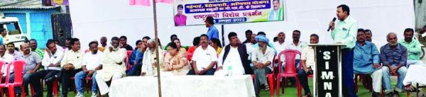 बढ़ती महंगाई को लेकर कांग्रेस का विरोध-प्रदर्शन, ज्ञापन  