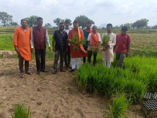 भूपेश सरकार 15 तक उदयपुर व लखनपुर को सूखाग्रस्त घोषित करें, अन्यता हाइवे पर चक्काजाम -अनुराग