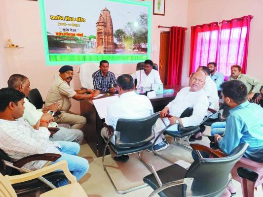 गंडई में मोहर्रम-रक्षाबंधन के लिए शांति समिति की बैठक