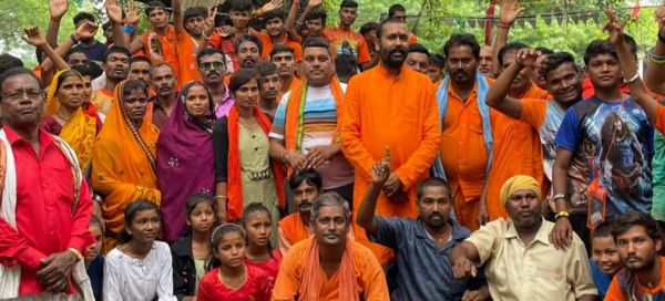 अंतिम सावन सोमवार को कांवरियों की भीड़