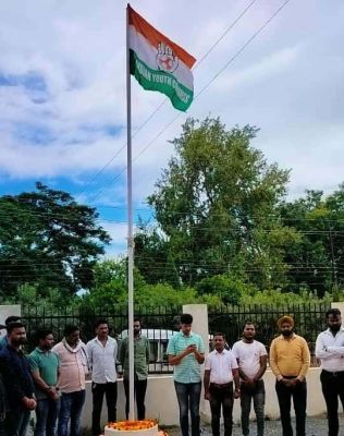 युवा कांग्रेस का स्थापना दिवस धूमधाम से मनाया