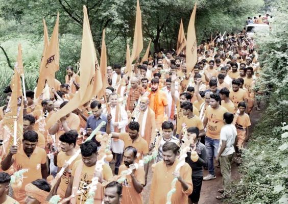 कावड़ यात्रा में शामिल हुए विधायक छाबड़ा