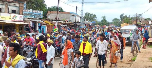 उदयपुर में संयुक्त आदिवासी समाज ने मनाया विश्व आदिवासी दिवस