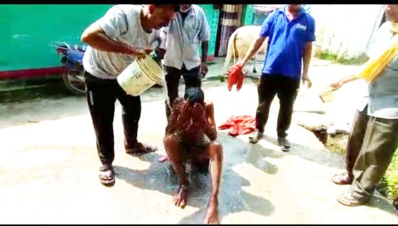 जन सहयोग संस्था ने मानसिक बीमार का इलाज कर पहुंचाया गृहग्राम