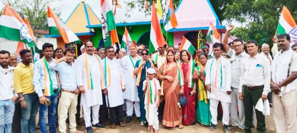 कुकरेल में निकाली गई भारत जोड़ो पदयात्रा