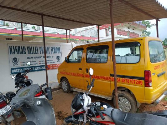 वाहन से एक और साइलेंसर चोरी