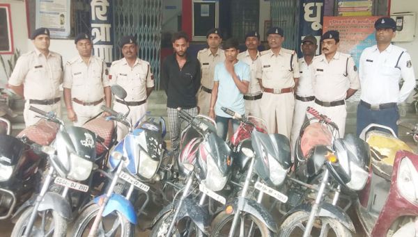 अंतरराज्यीय बाइक चोर गिरोह का पर्दाफाश