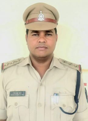 निरीक्षक दिनेश यादव को गृहमंत्री पुलिस पदक
