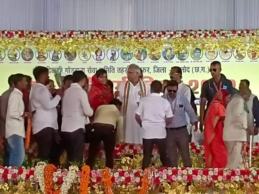 आदिवासी समाज के लिए समर्पित हमारी सरकार ने किए कई कार्य- भूपेश