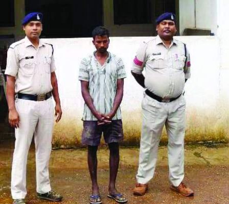 शराबी बेटे ने पिता को मारकर गड्ढे में धकेला, मौत, आरोपी गिरफ्तार