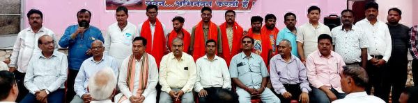 भोलेनाथ भक्तों की नि:शुल्क सेवा करने से पूरे रामानुजगंज की कीर्ति बढ़ी-रमन अग्रवाल