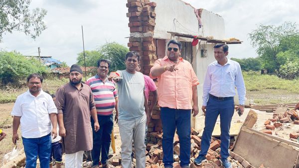 युवा आयोग अध्यक्ष मुदलियार ने किया बाढ़ प्रभावित इलाकों का दौरा