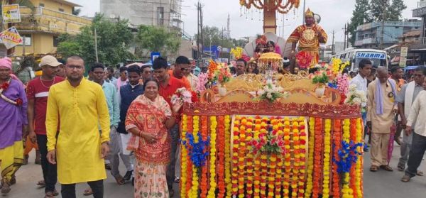 श्रीकृष्ण जन्माष्टमी की धूम, यादव समाज ने निकाली भव्य शोभायात्रा