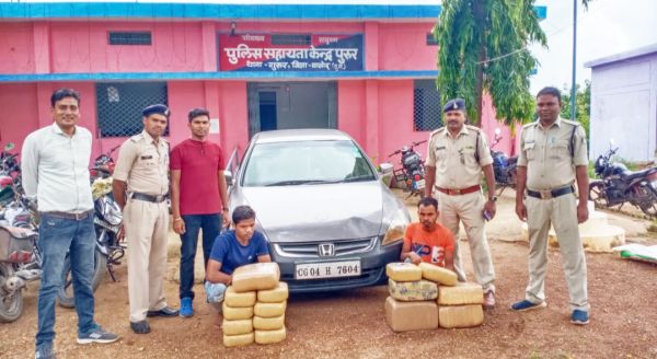 ओडिशा से 56 किलो गांजा लाते 2 गिरफ्तार, कार जब्त