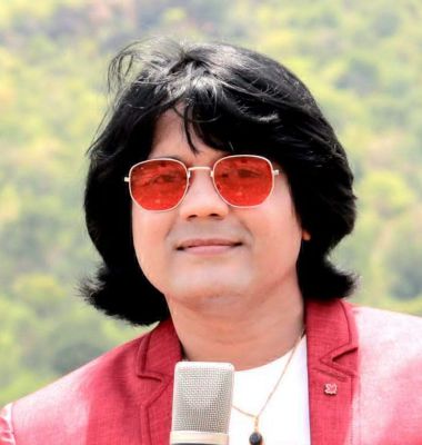 छत्तीसगढ़ी गायक नितिन दुबे की फर्जी आईडी बनाकर ठगी की कोशिश