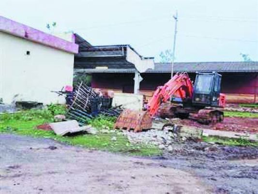 बड़ी रेल लाइन: स्टेशन में समतलीकरण का काम शुरू