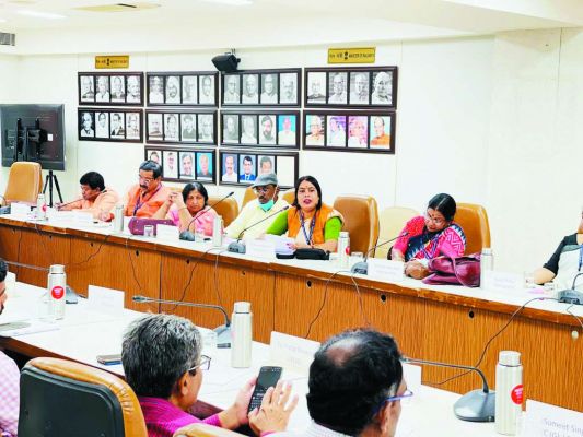 राजिम, गरियाबंद, मैनपुर, देवभोग में रेल्वे टिकट आरक्षण केन्द्र खोलने की मांग 