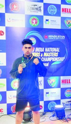 रायगढ़ के ऋषि सिंह ने किक बाक्सिंग में फहराया परचम