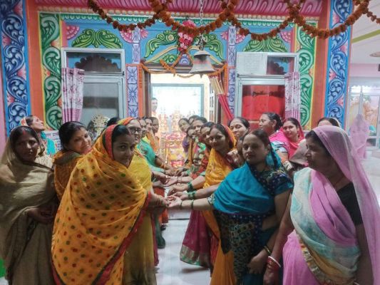 श्री कृष्ण का छठी उत्सव धूमधाम से मनाया