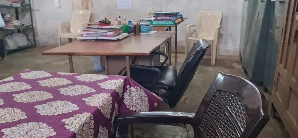 कर्मचारी अधिकारी हड़ताल का तीसरा दिन, दफ्तरों में सन्नाटा