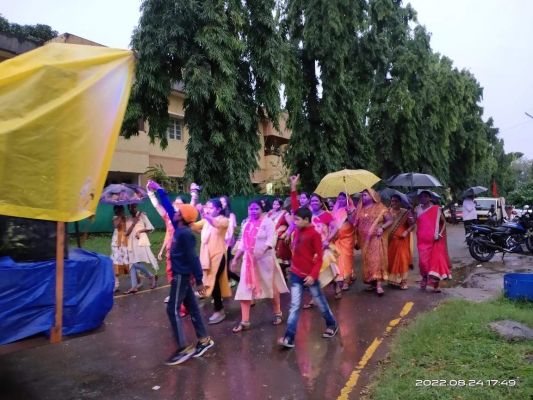 उत्साह से मनी श्रीकृष्ण छठी, निकाली शोभायात्रा