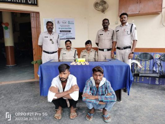 नशीली टेबलेट संग 2 गिरफ्तार