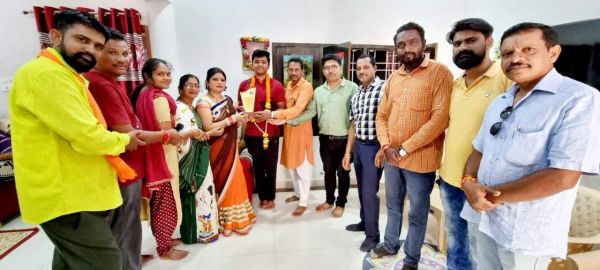 पलक को अबू धाबी में रजत व युवराज को मलेशिया में कांस्य