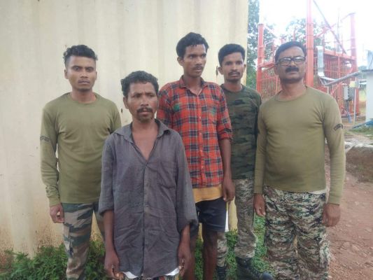 साथी की हत्या कर दफनाया, 2 गिरफ्तार