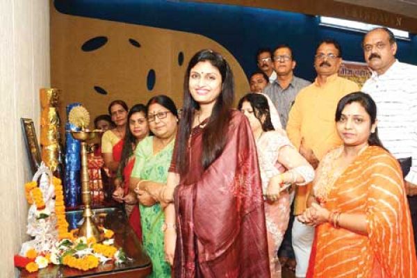  तीज महोत्सव में नृत्य, गायन और तीज सुंदरी प्रतियोगिता का आयोजन