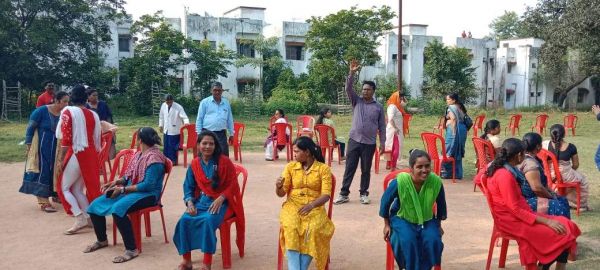 धरना स्थल पर हड़ताली कर्मियों ने किया विभिन्न प्रतियोगिता का आयोजन