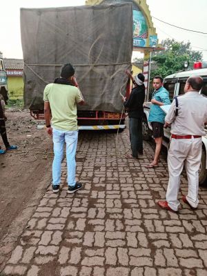 सांकरा से नागपुर बूचड़खाना ले जा रहे 38 गाय-बछुवे बरामद