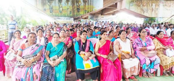 हड़ताल खत्म कर काम पर लौटे कर्मी