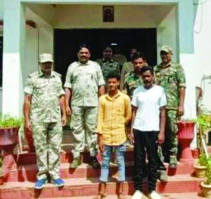पेट्रोल पंप में चोरी, एक नाबालिग समेत 3 गिरफ्तार