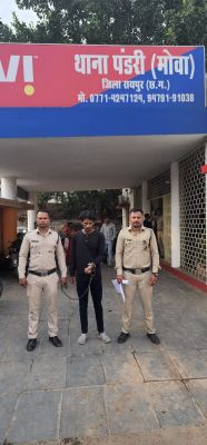 बाइक का हैंडल टकराने पर चाकू मारने वाला गिरफ्तार