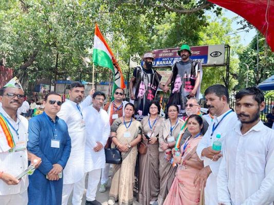 महंगाई पर हल्ला बोल प्रदर्शन में शामिल हुईं विधायक छन्नी