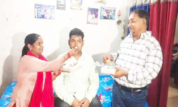 नीट: प्रदेश में रायगढ़ के ओम प्रभु ने किया टॉप