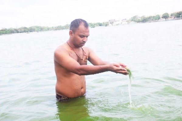पूर्वजों की याद में पितृपक्ष शुरू