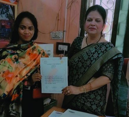 नि:शुल्क शिक्षा देने के लिए रीभा सम्मानित