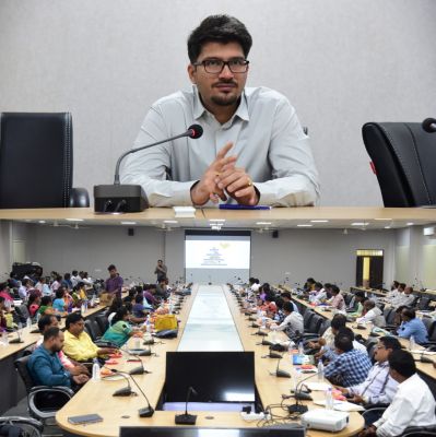 एनीमिया मुक्ति के लिए जन जागरूकता लाने पर बल