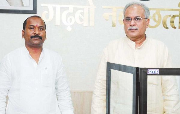 गुलाब ने गुलाब के सपने को किया साकार
