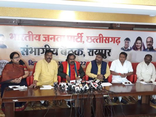 मां-बेटे की सरकार ने क्यों नहीं दर्जा दिया  अब सीएम कैसा श्रेय ले रहे-भाजपा