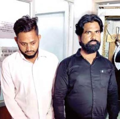  खालबाडा में ग्राहक तलाशते दो नकली बाबा पकड़े गए