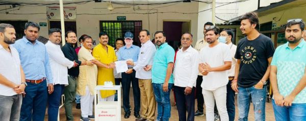 अस्पताल बेड दान कर मनाया पीएम मोदी का जन्मदिन