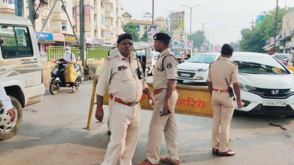 35 लाख की लूट और...
